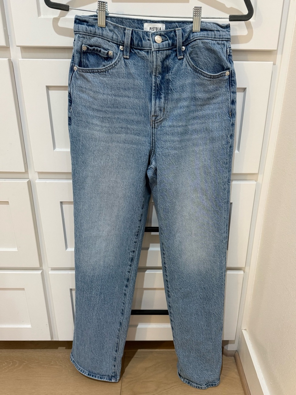 Pistola Cassie Super High Rise Straight - Fonda